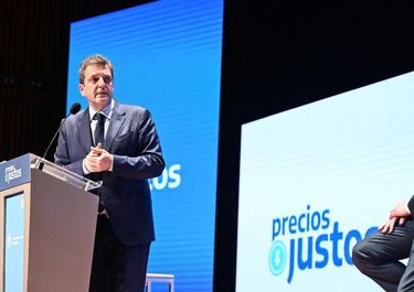 Massa apuesta a un plan CongelAR para contener la inflación hasta las PASO