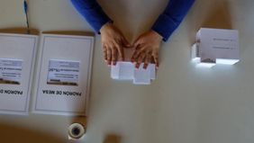 Con pronóstico ajustado, Chile ya vota