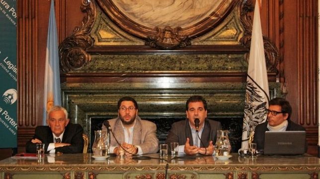 como fue la negociacion entre el pro y el fpv que perjudico a larreta