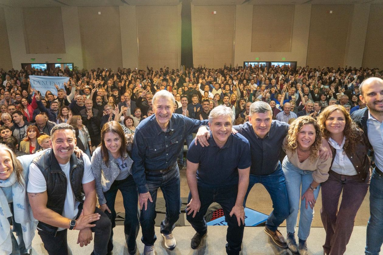 Juan Schiaretti, Martín Llaryora y un acto con fuertes críticas a Natalia de la Sota