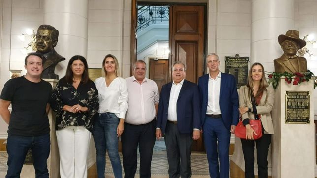 el anton pirulero de la ucr, javkin y el socialismo