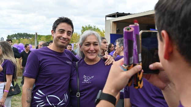 Enzo Fullone, senador de LLA por Río Negro, avanza en la afiliación partidaria de cara a 2027.