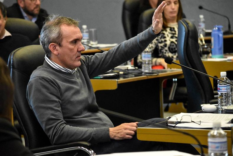 Poli Altolaguirre, jefe del bloque de la UCR de La Pampa, intentó celebrar la ley: dijo que salió tal como su partido lo propuso desde el inicio. FOTO: www.radiokermes.com