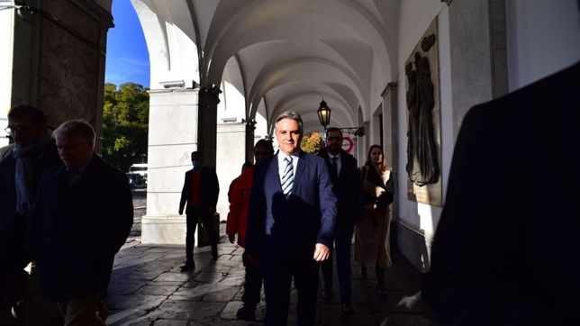 Llaryora camina hacia la gobernación con un clima tenso y mayorías opositoras.&nbsp;