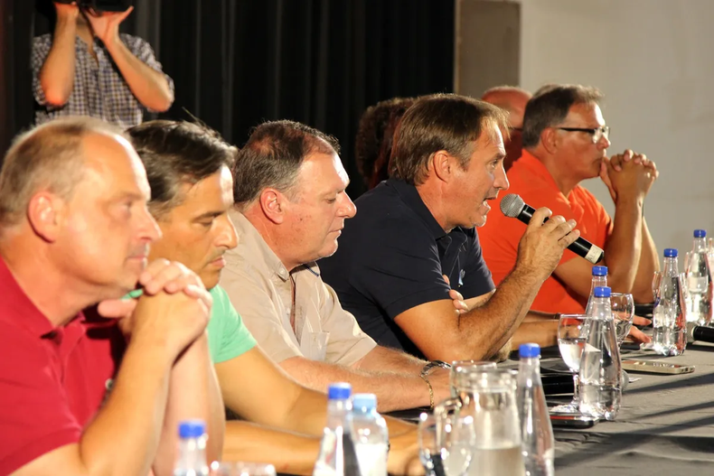 Asamblea de productores de la Sociedad Rural de Río Cuarto