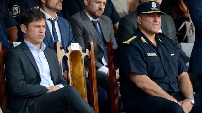kicillof centraliza el mando policial y abre el juego a los intendentes