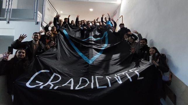 el perottismo le dio la unica victoria al peronismo universitario santafesino