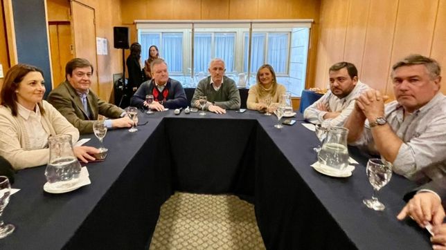 santa fe: por la interna de jxc, la oposicion patea la gran foto para octubre