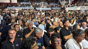 El partido UNO se despega de Dante Gebel y minimiza la presencia de militantes sueltos en el acto de Lanús