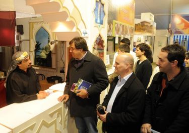 De visita por la Feria de las Colectividades de Mar del Plata
