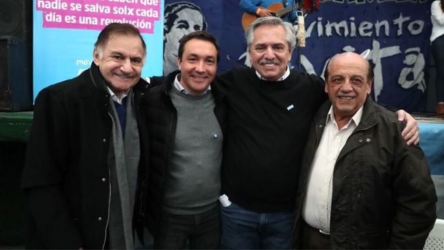 a horas de la mesa, fernandez hace peronismo explicito en su miniconurbano