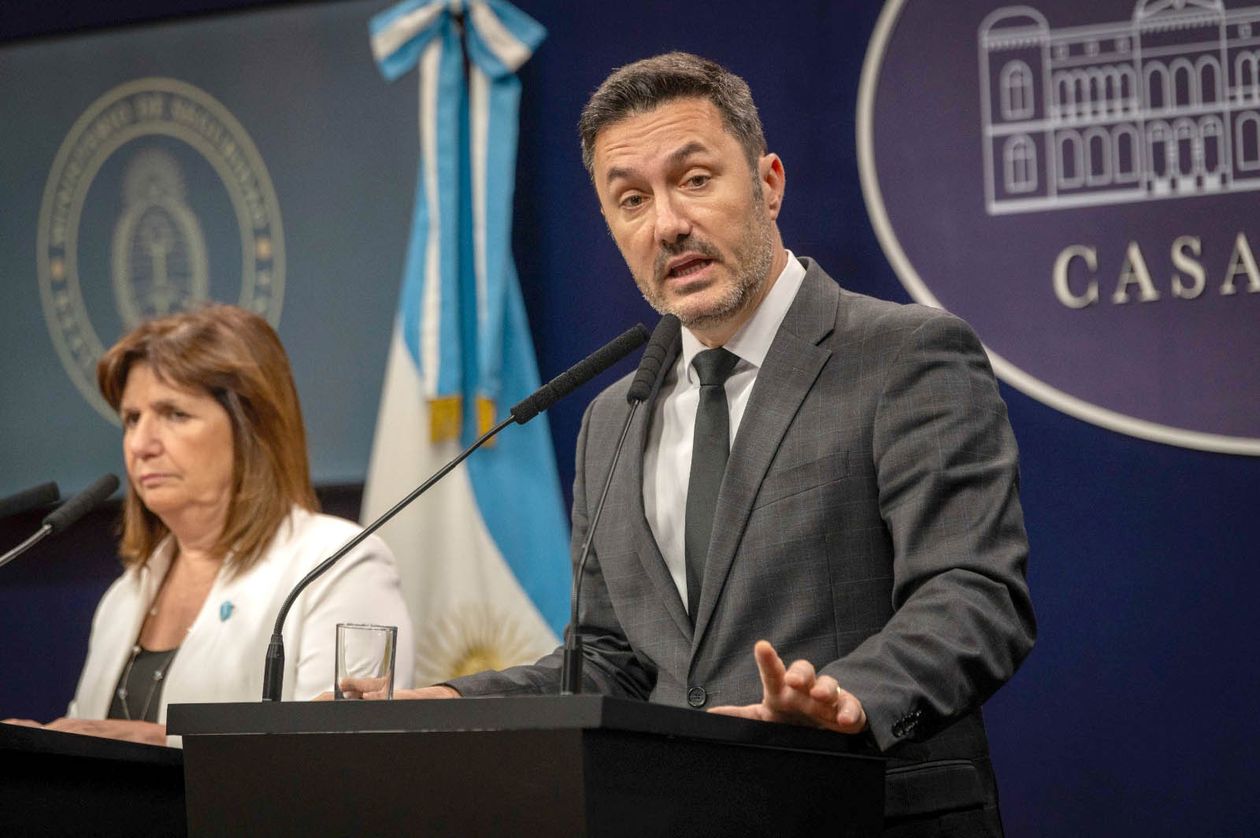 Luis Petri, junto a Patricia Bullrich