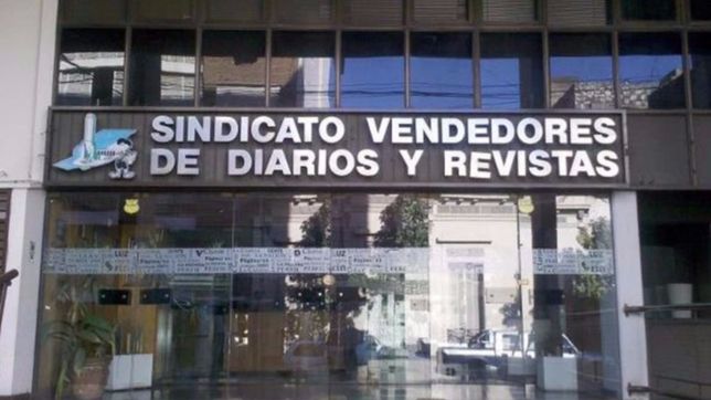 macri juega con fuego: guerra a los sindicatos para asegurar el voto duro