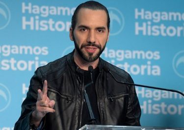 Un candidato antisistema arrasó en las presidenciales de El Salvador