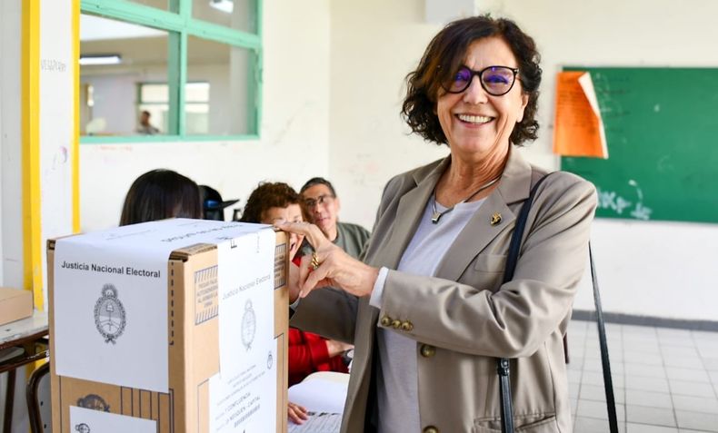 Silvia Sapag busca extender su estadía en el Senado.&nbsp;
