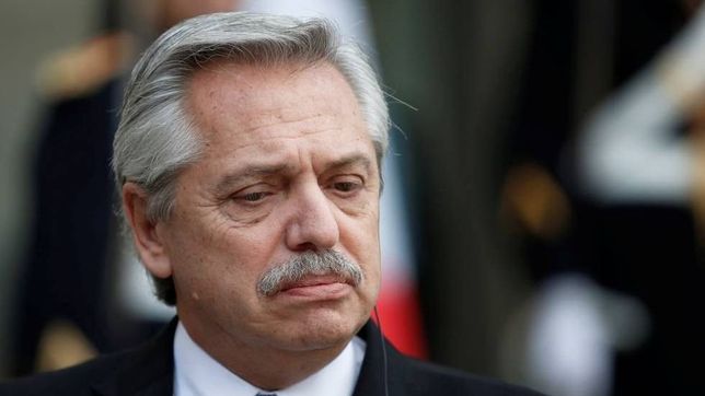 el gobierno y una rafaga de tiros en los pies