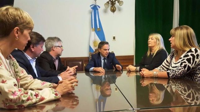 bertone acude a pichetto para cuidar el futuro de la produccion fueguina