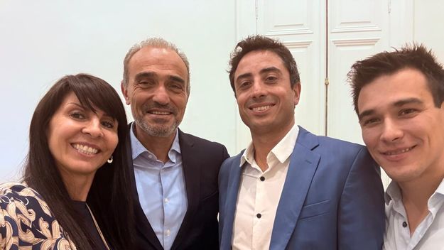 Lorena Villaverde junto a Lule Menem y el senador Enzo Fullone.&nbsp;