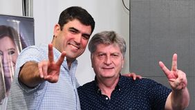 La Pampa: Bensusán levanta la mano para convertirse en el delfín de Ziliotto.