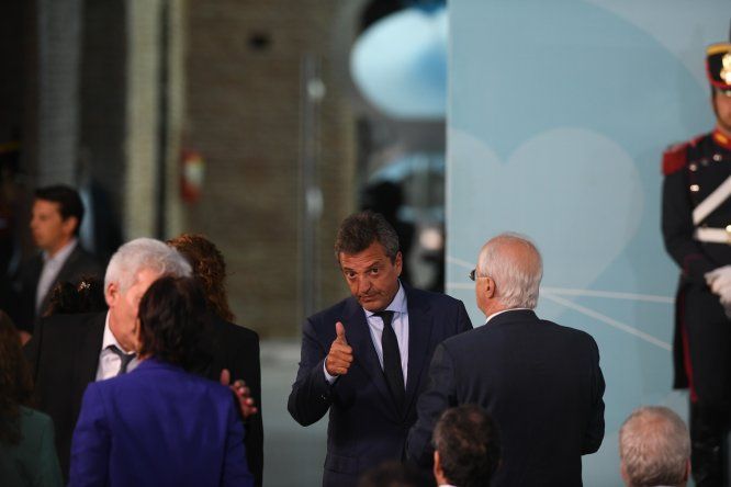 Sergio Massa quema las naves para intervenir en el mercado.