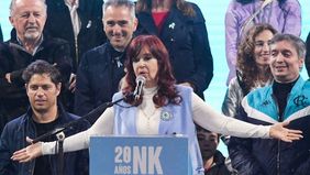 Axel Kicillof, Cristina Fernández de Kirchner y Máximo Kirchner, en tiempos de paz.&nbsp;