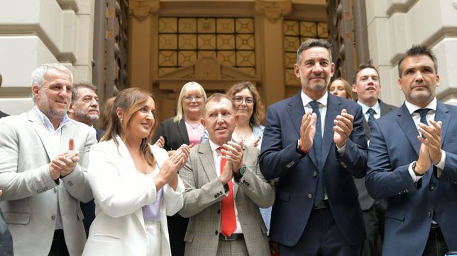 Myrian Prunotto busca cerrar la polémica de los contratados con la difusión de la lista de nombres. La mayoría, intendentes.