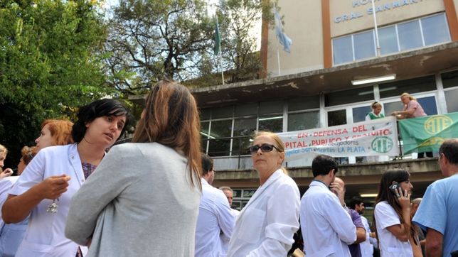 medicos haran un nuevo paro a vidal y alistan reclamos para el proximo gobierno