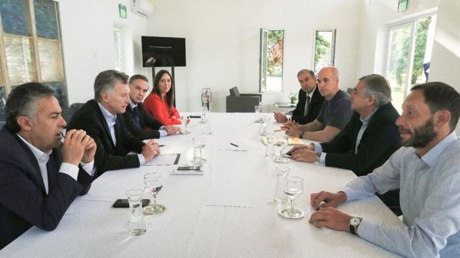 rosca y reuniones en la oposicion bajo la paranoia de un 2021 sin paso