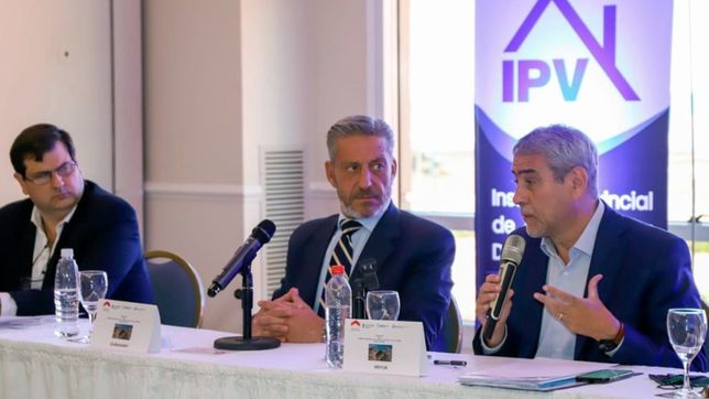 ferraresi destaco que la inversion en materia de viviendas es inedita