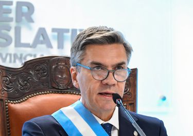 Leandro Zdero quiere cambiar la Constitución en Chaco