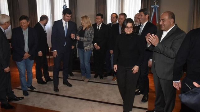 fondo sojero: los gobernadores piden que macri los compense con anses