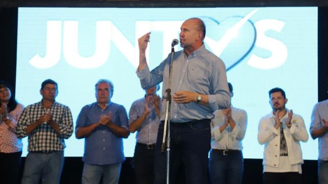 perotti endurece la transicion y abre el paraguas de la pesada herencia