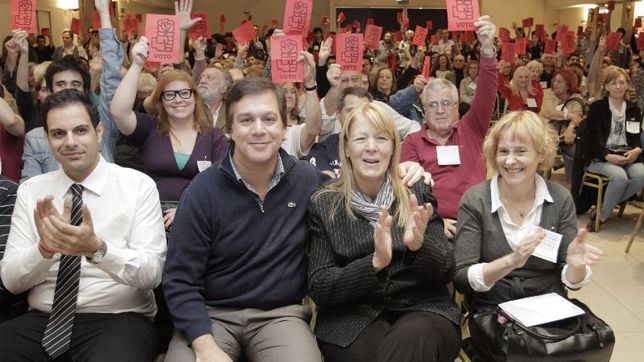 el socialismo porteno confirmo su apoyo a stolbizer
