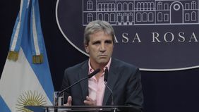 Toto Caputo, los mercados y el dólar. Toto Caputo, los mercados y el dólar.