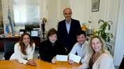 Javier Milei, junto a Santiago Caputo y Lule Menem. Javier Milei, junto a Santiago Caputo y Lule Menem.