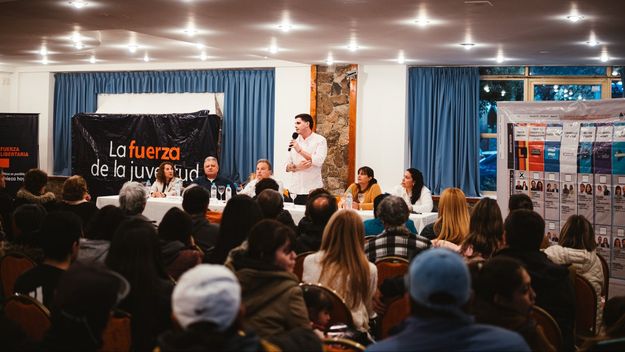Neuquén: los Eguía avisan que juegan en 2027 y vuelven a dividir votos con La Libertad Avanza