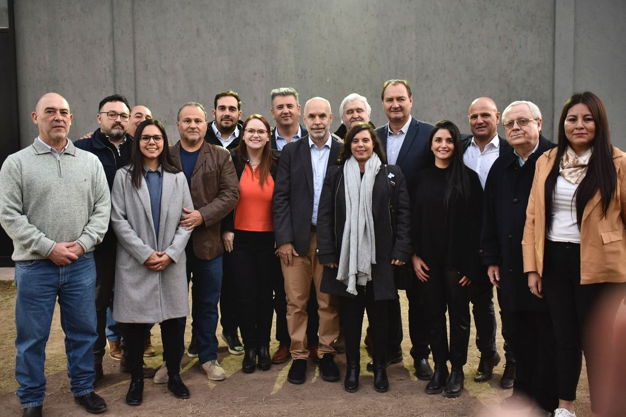 Horacio Rodríguez Larreta junto a la nómina cordobesa paloma.&nbsp;