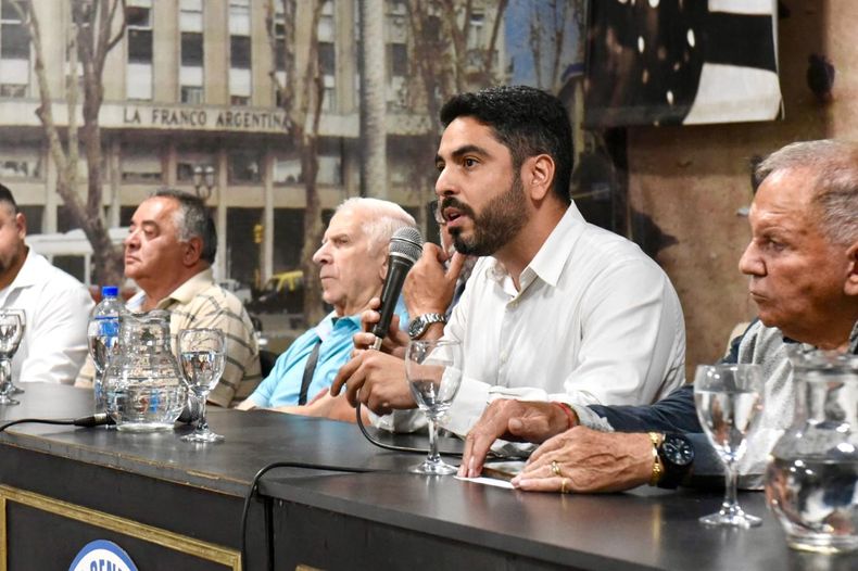 Huguito Moyano en la Regional La Plata de la CGT