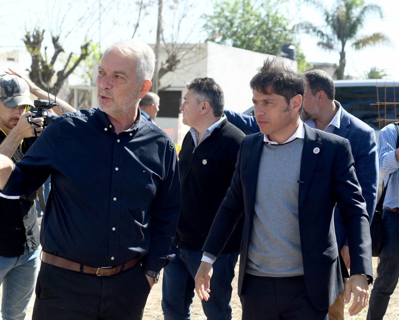 Axel Kicillof Julio Alak Obras Pluviales Los Hornos - 05.jpg
