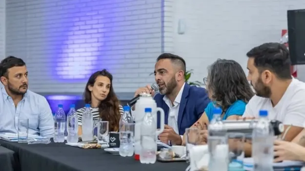 Sebastián Castillo presentó el informe de seguridad de Lanús: bajaron los homicidios. Sebastián Castillo presentó el informe de seguridad de Lanús: bajaron los homicidios.