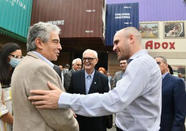 Con empuje presidencial, Guzmán levanta el perfil con foco en la inflación