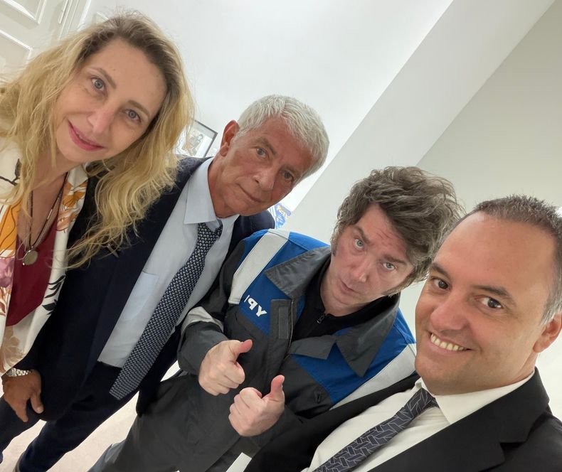 Karina Milei, Cuneo Libarona, Javier Milei y Manuel Adorni.&nbsp;