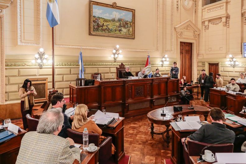 Diario de la Convención de Santa Fe, día 18: un proyecto para regular transiciones reavivó viejos rencores