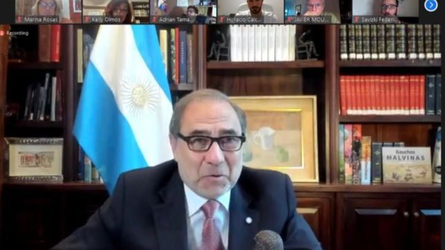 arguello: ?la escuela en estados unidos todavia no inicio las clases presenciales