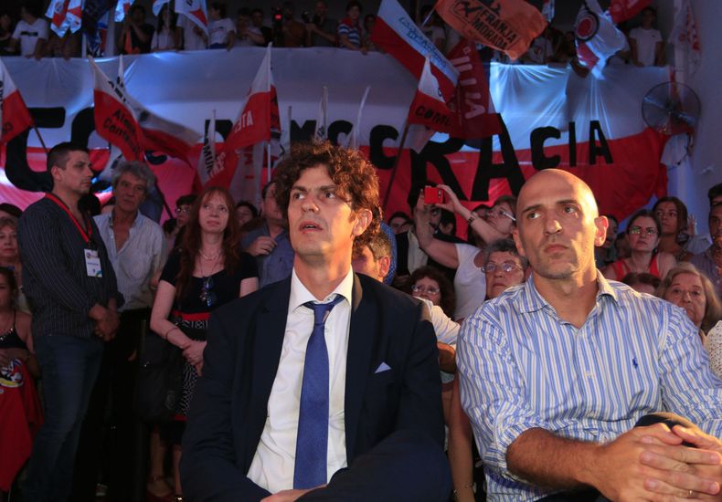 Emiliano Yacobitti y Martín Lousteau  - Emiliano Yacobitti y Martín Lousteau Emiliano Yacobitti UCR Martín Lousteau