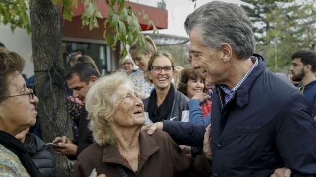 el gobierno prepara creditos a jubilados con tasas cercanas al 50%