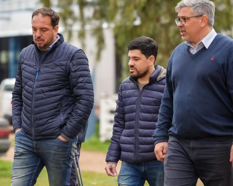 Manuel Simpson (presidente CPE), Luciano Di Nápoli (intendente de Santa Rosa) de recorrida en el Mercado Concentrador