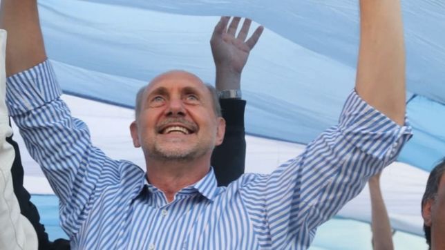 el eterno carreteo de perotti