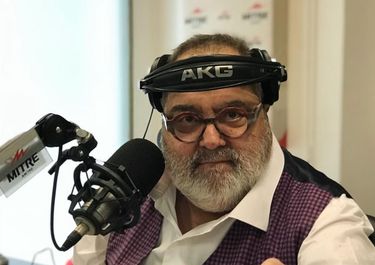 Fuck you!, el gesto preferido de Jorge Lanata.