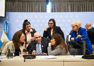 Garrahan: la oposición firmó la emergencia en pediatría y Javier Milei está obligado a ceder
